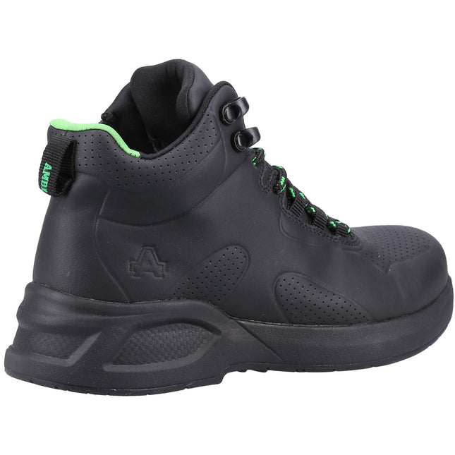 611 Boots